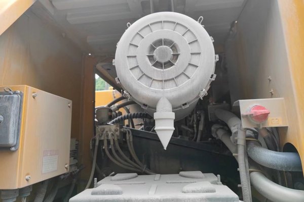 贵阳市出售转让二手不详小时2020年徐工XE370D挖掘机