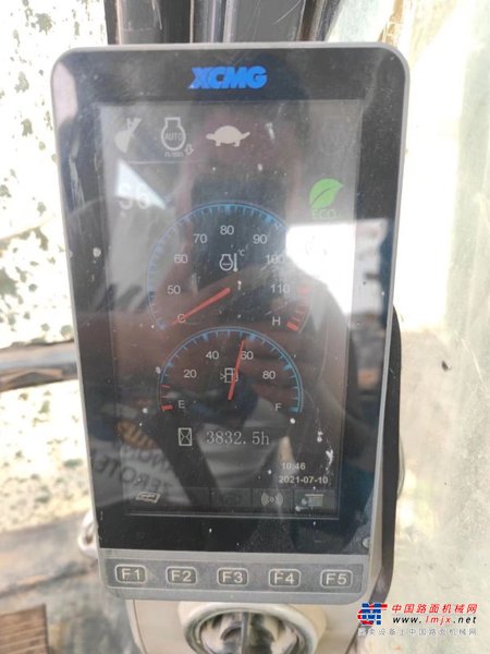 贵阳市出售转让二手不详小时2019年徐工XE225DK挖掘机