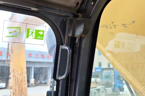 贵阳市出售转让二手不详小时2020年徐工XE370D挖掘机