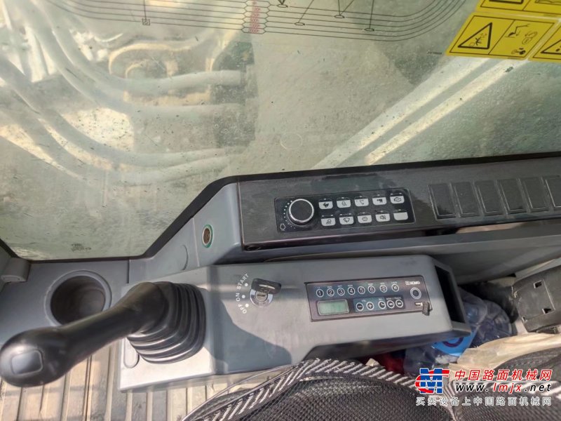 贵阳市出售转让二手不详小时2020年徐工XE380DK挖掘机