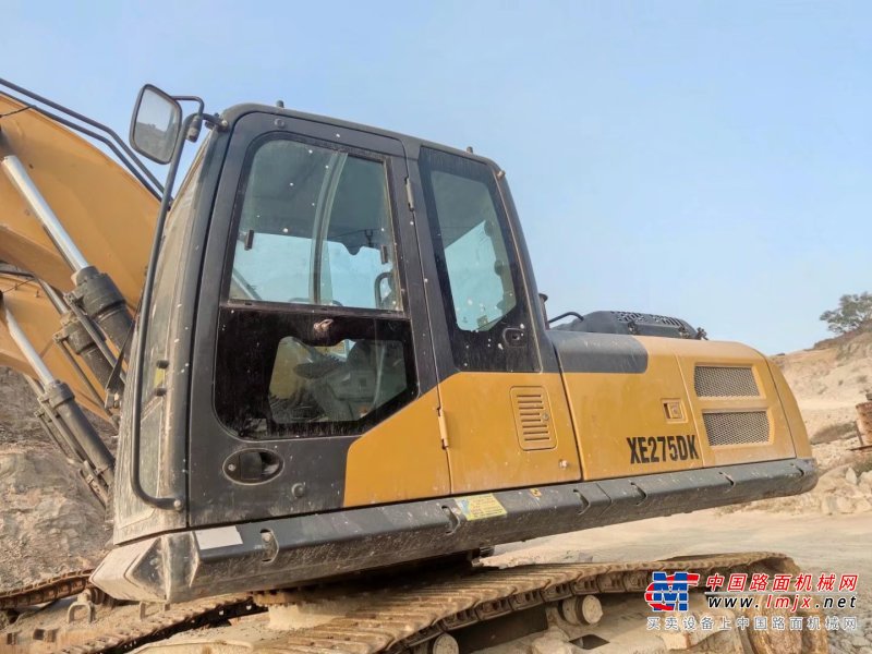 贵阳市出售转让二手不详小时2019年徐工XE225DK挖掘机