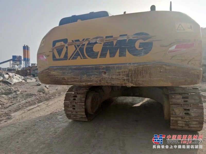 贵阳市出售转让二手不详小时2019年徐工XE370DK挖掘机