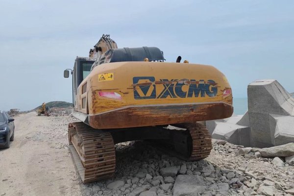 贵阳市出售转让二手不详小时2019年徐工XE370DK挖掘机