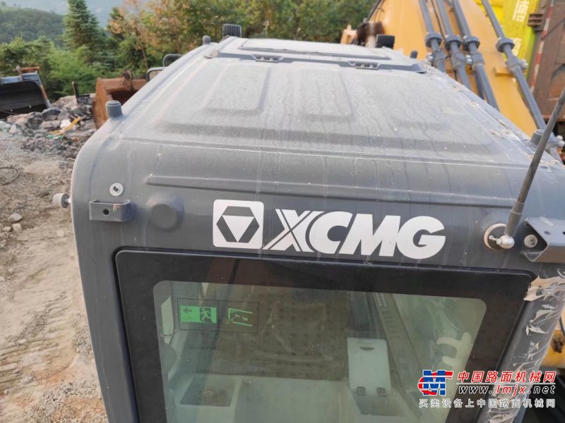 贵阳市出售转让二手不详小时2020年徐工XE380DK挖掘机