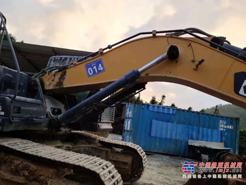 贵阳市出售转让二手不详小时2020年徐工XE380DK挖掘机
