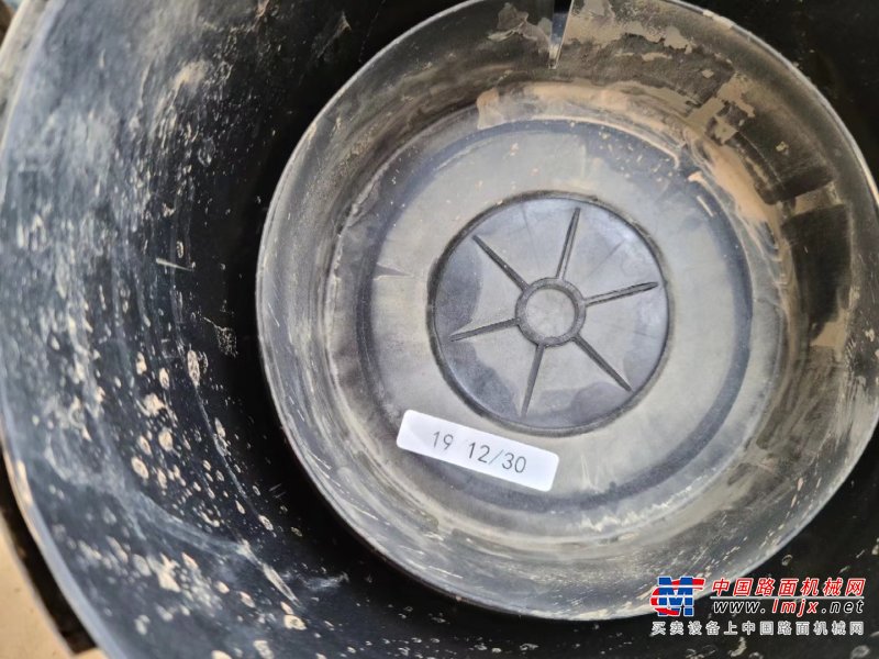 贵阳市出售转让二手不详小时2020年徐工XE75DA挖掘机