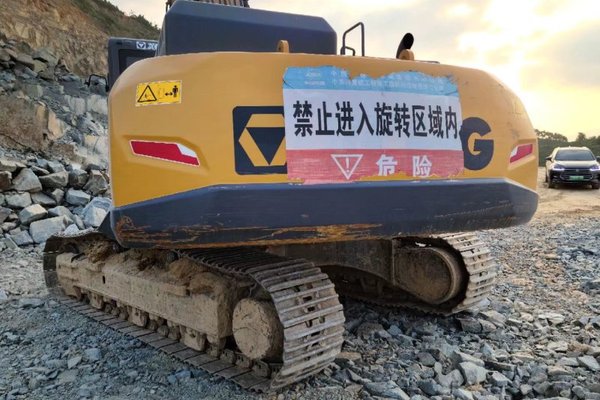贵阳市出售转让二手不详小时2020年徐工XE335DK挖掘机