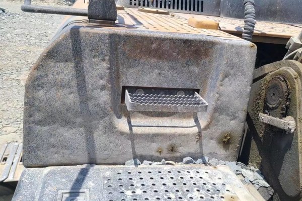 贵阳市出售转让二手不详小时2020年徐工XE370D挖掘机