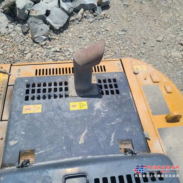 贵阳市出售转让二手不详小时2020年徐工XE370D挖掘机