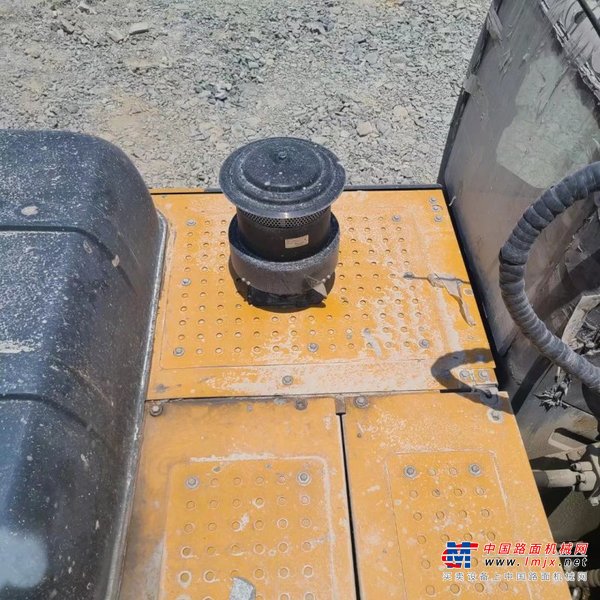 贵阳市出售转让二手不详小时2020年徐工XE370D挖掘机