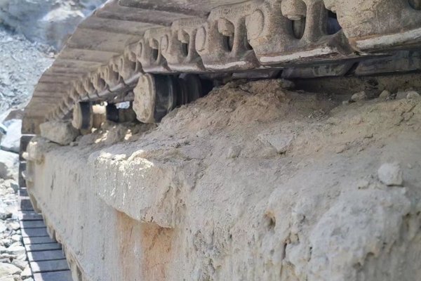 贵阳市出售转让二手不详小时2020年徐工XE370D挖掘机