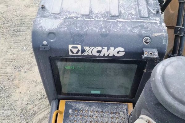 贵阳市出售转让二手不详小时2020年徐工XE490DK挖掘机