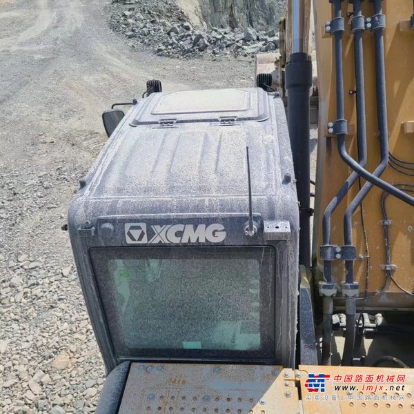 贵阳市出售转让二手不详小时2020年徐工XE380DK挖掘机