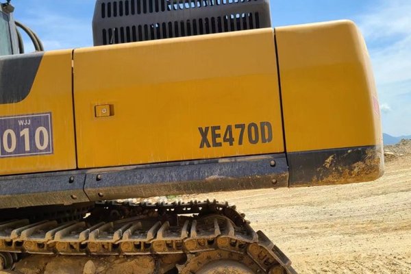 贵阳市出售转让二手不详小时2021年徐工XE470D挖掘机