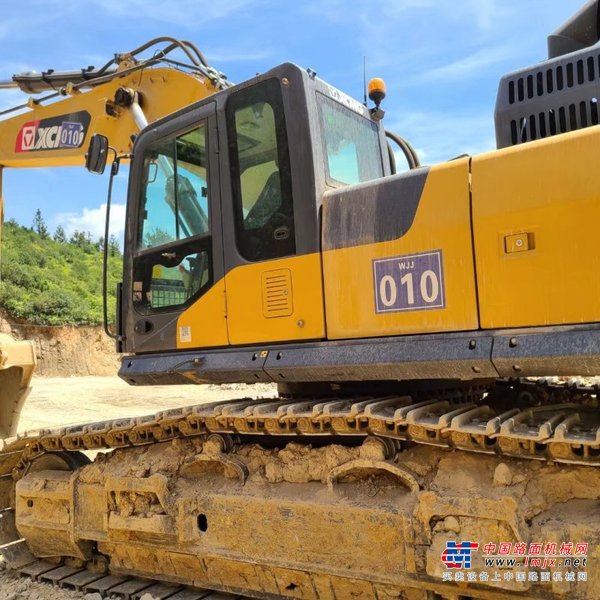 贵阳市出售转让二手不详小时2021年徐工XE470D挖掘机