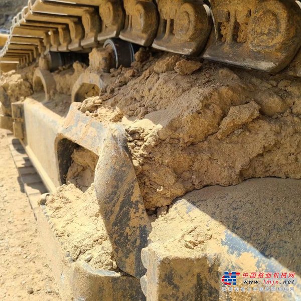 贵阳市出售转让二手不详小时2021年徐工XE470D挖掘机