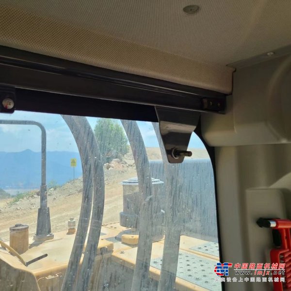 贵阳市出售转让二手不详小时2021年徐工XE470D挖掘机