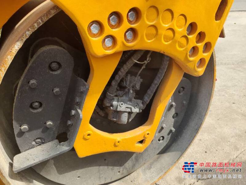 徐州市出售转让二手不详小时--年三一重工YZC13C双钢轮压路机