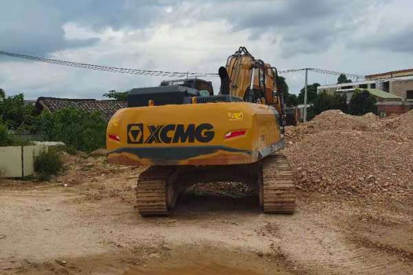 南宁市出售转让二手不详小时2021年徐工XE335DK挖掘机