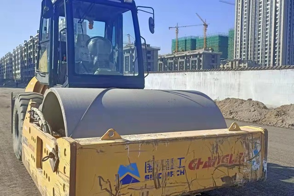 潍坊市出售转让二手不详小时2018年柳工8228T单钢轮压路机