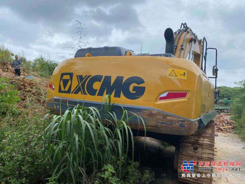 南宁市出售转让二手不详小时2020年徐工XE370D挖掘机