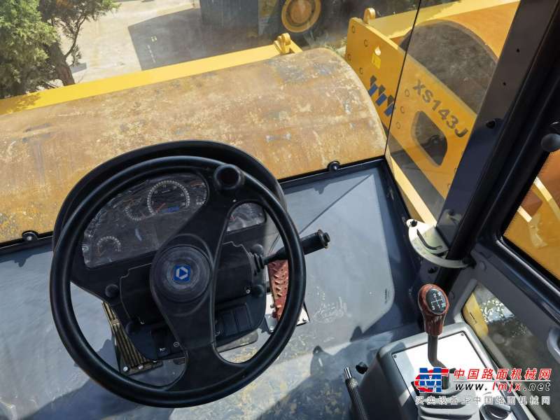 徐州市出售转让二手不详小时2018年徐工XS223JD单钢轮压路机
