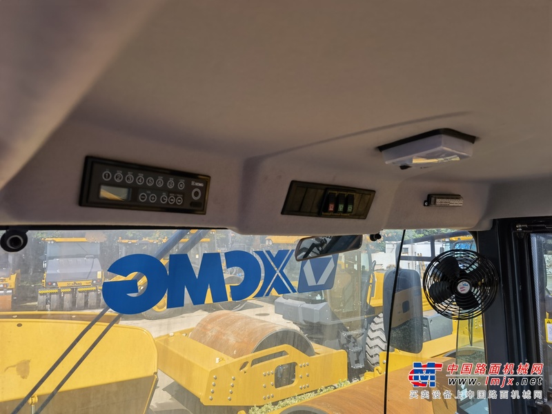 徐州市出售转让二手不详小时2019年徐工3Y153J双钢轮压路机