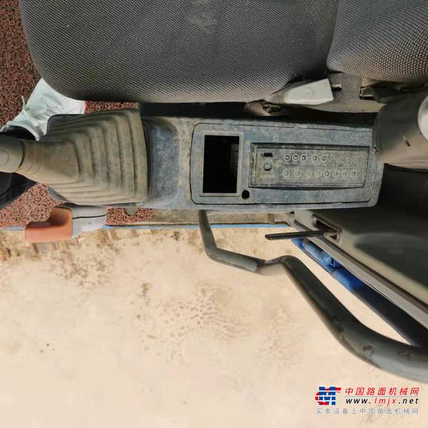 出售转让二手不详小时2015年山重建机GC208挖掘机