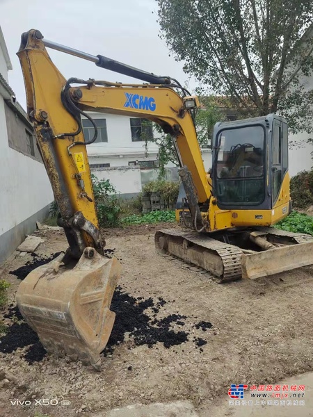 徐州市出售转让二手不详小时2018年徐工XE60D挖掘机
