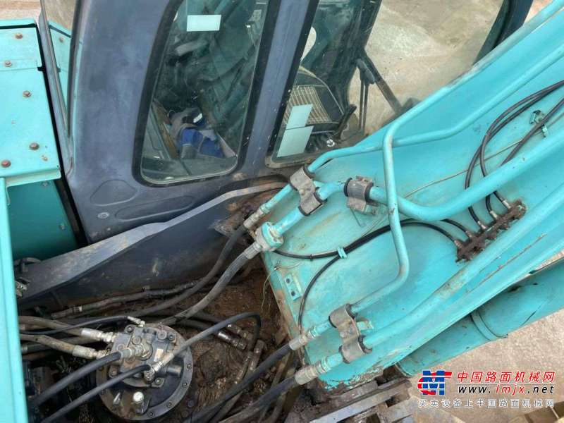 贵阳市出售转让二手不详小时2013年神钢SK260挖掘机