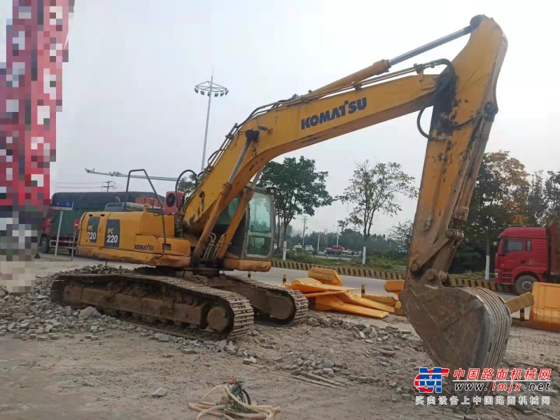 徐州市出售转让二手不详小时2012年山重建机GC218-8挖掘机