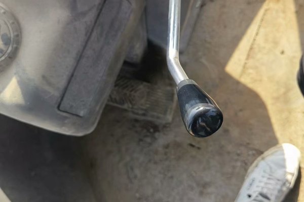 徐州市出售转让二手不详小时2015年龙工LG855D装载机