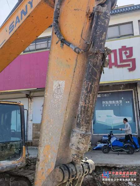 徐州市出售转让二手不详小时2011年三一重工SY135C挖掘机