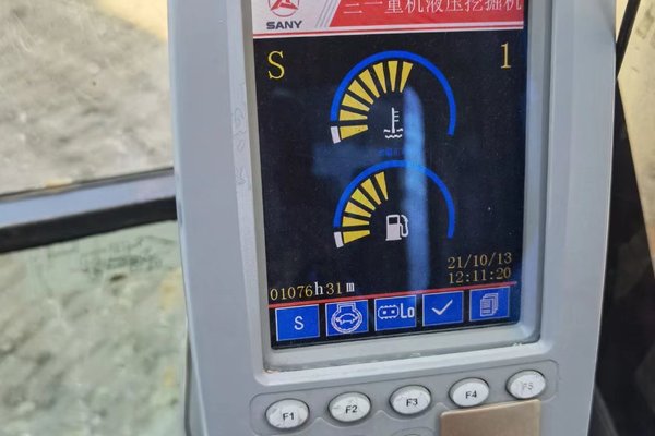 徐州市出售转让二手不详小时2011年三一重工SY135C挖掘机