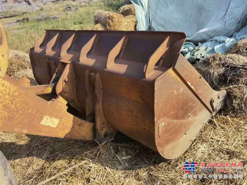 徐州市出售转让二手不详小时2015年龙工LG855D装载机