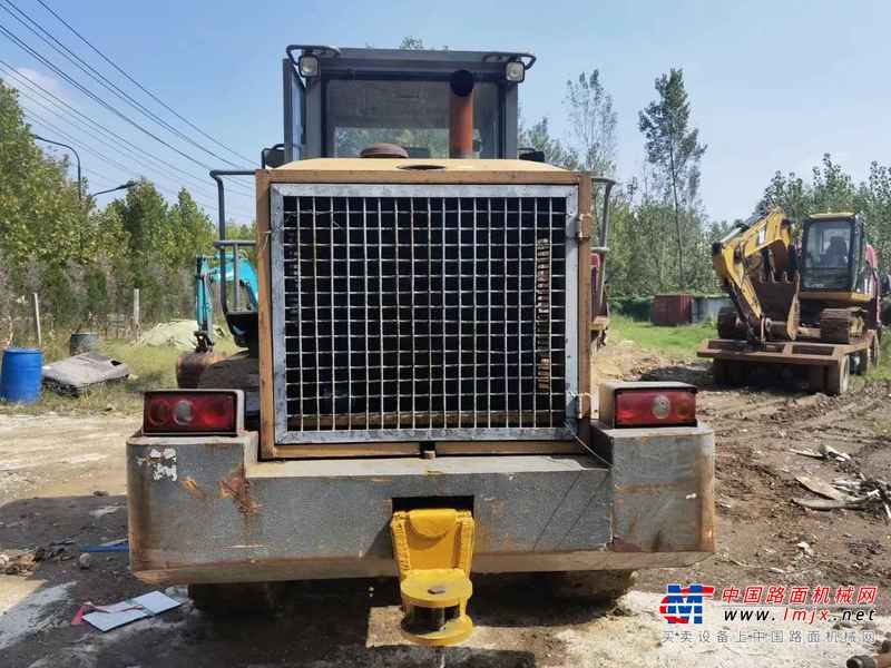 徐州市出售转让二手不详小时2015年龙工LG833B装载机