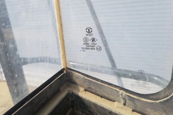 徐州市出售转让二手不详小时2014年山工SEM650B装载机