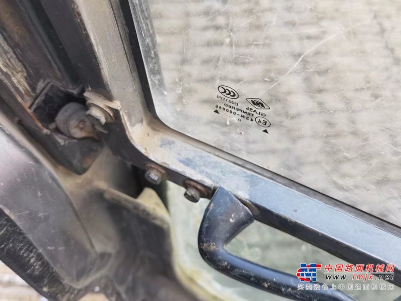 徐州市出售转让二手不详小时2011年三一重工SY135C挖掘机