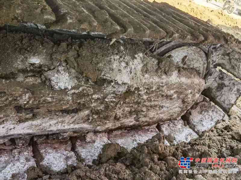 徐州市出售转让二手不详小时2011年三一重工SY135C挖掘机