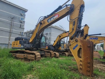 徐州市出售转让二手不详小时2020年徐工XE470D挖掘机