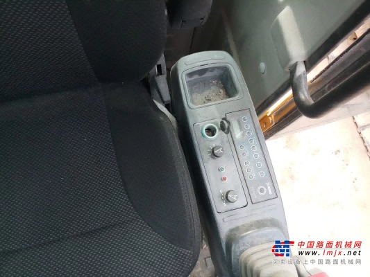 徐州市出售转让二手不详小时2020年徐工XE80D挖掘机