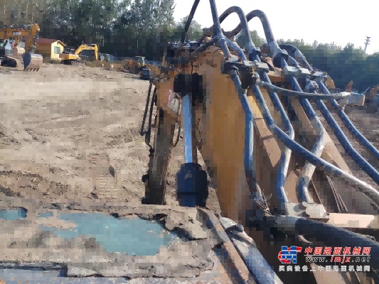徐州市出售转让二手不详小时2018年徐工XE470D挖掘机