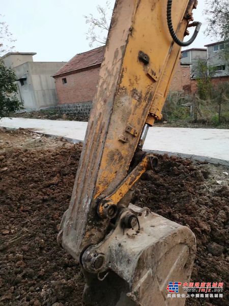 徐州市出售转让二手不详小时2016年现代R80-9挖掘机