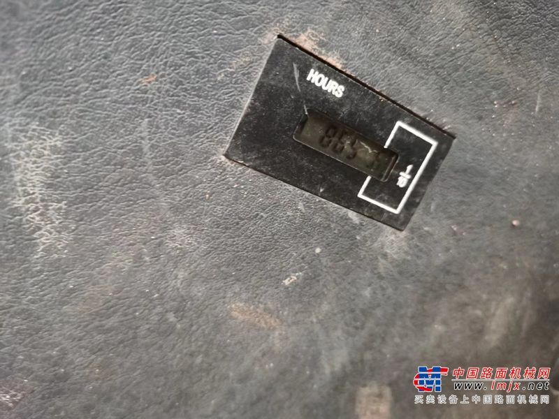 徐州市出售转让二手不详小时2016年现代R80-9挖掘机