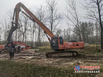 徐州市出售转让二手不详小时2000年日立ZX350挖掘机