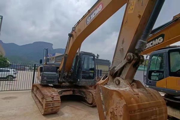 徐州市出售转让二手不详小时2021年徐工XE200DA挖掘机