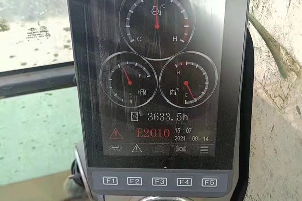 徐州市出售转让二手不详小时2000年徐工XE200DA挖掘机
