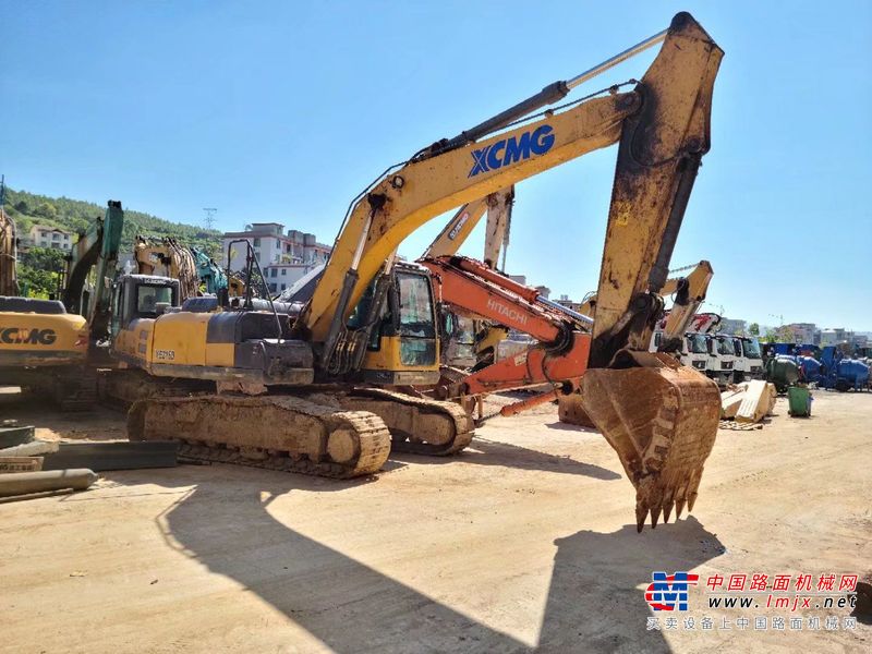 徐州市出售转让二手不详小时2018年徐工XE215D挖掘机