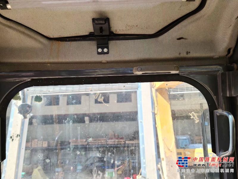 徐州市出售转让二手不详小时2018年徐工XE215D挖掘机
