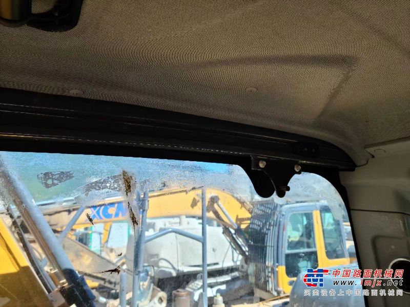 徐州市出售转让二手不详小时2018年徐工XE215D挖掘机